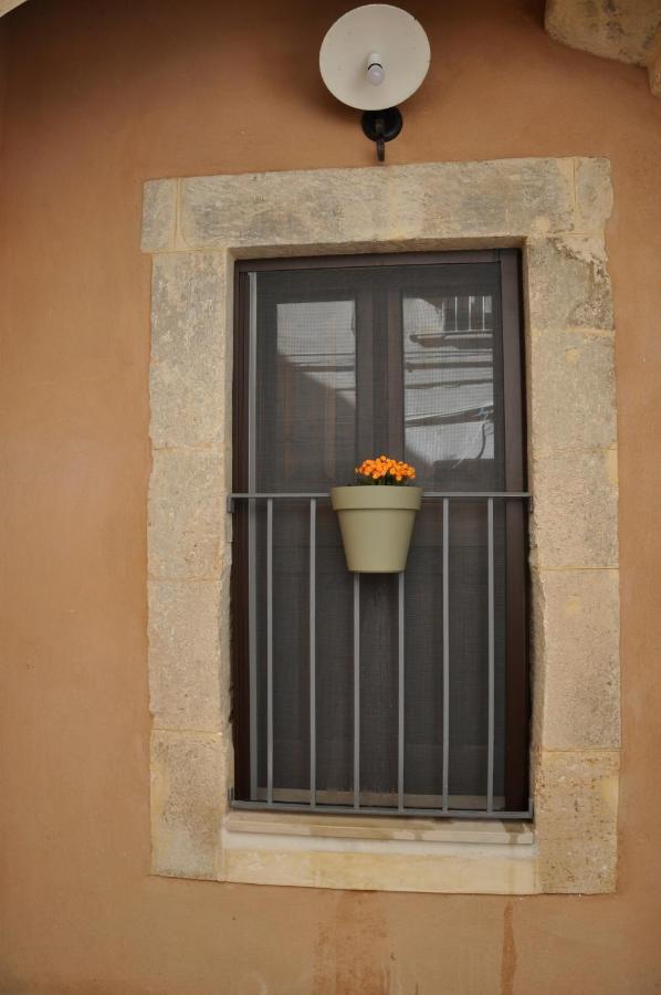 Corte Roma 148 Apt Syracuse Exterior photo